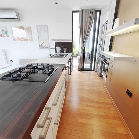 Bella Vista Lux Apartment With Private Terace Koper Eksteriør bilde
