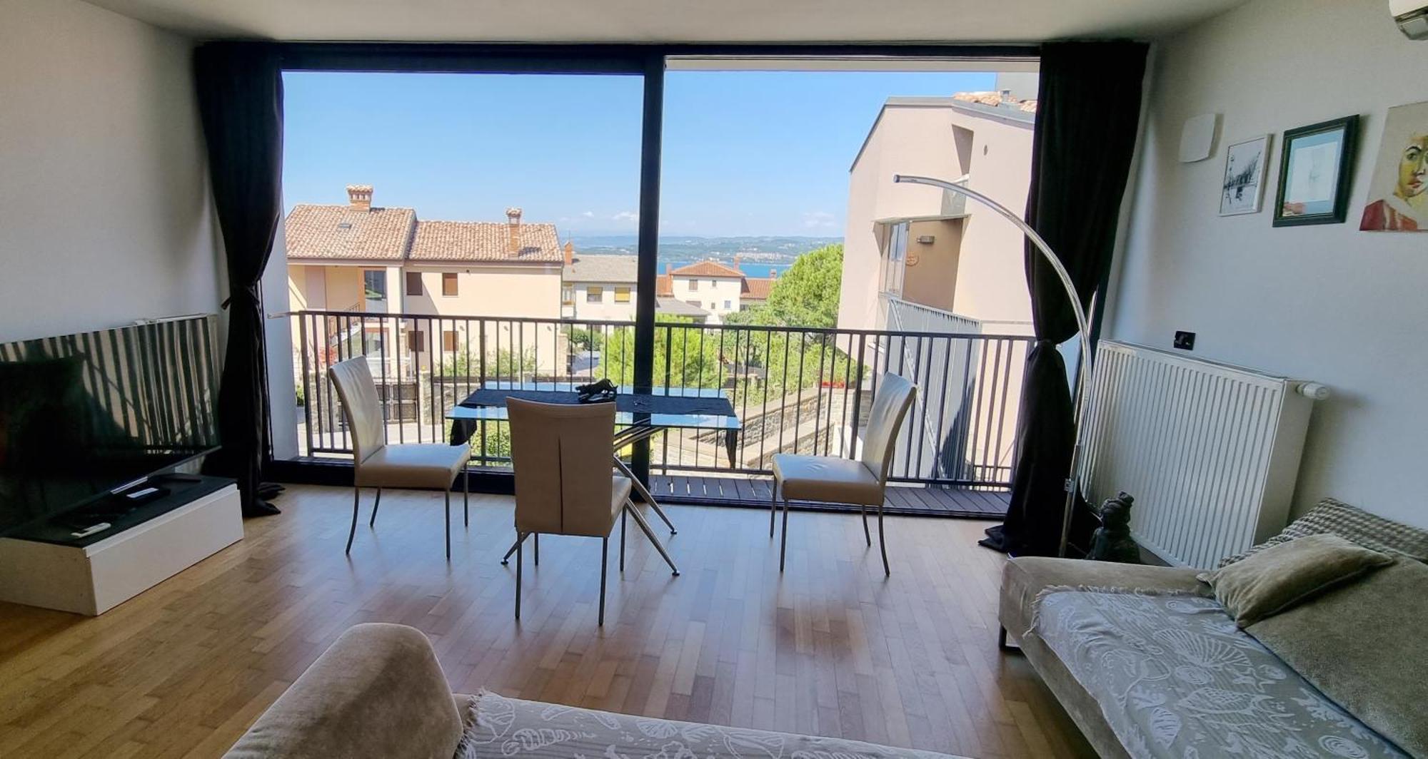 Bella Vista Lux Apartment With Private Terace Koper Eksteriør bilde