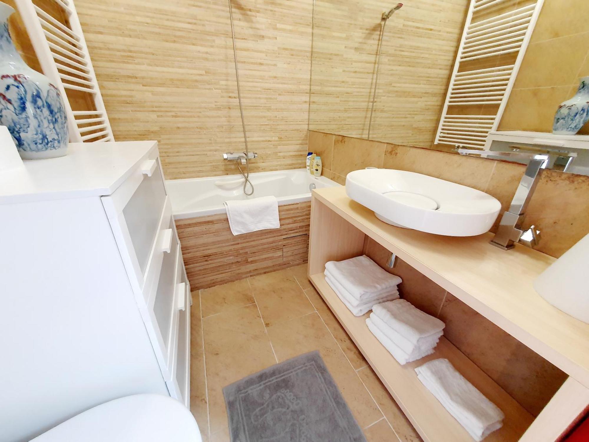 Bella Vista Lux Apartment With Private Terace Koper Eksteriør bilde
